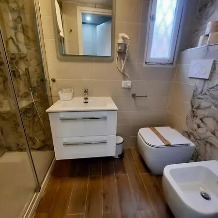 Oda ve Kahvaltı Relais La Fornarina 2