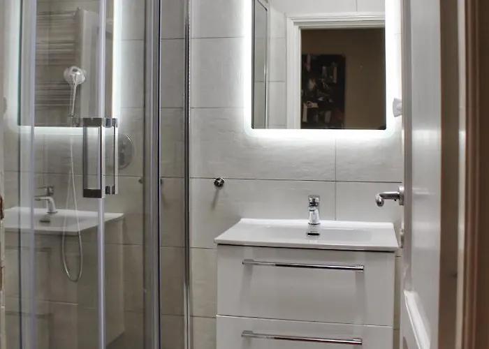 Relais La Fornarina 2 3* רומא